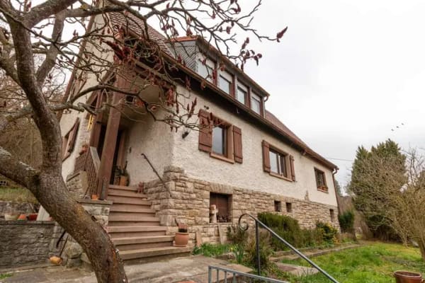 Immobilie in Dettelbach - Charmantes Haus in schöner Naturlage - Bild 0