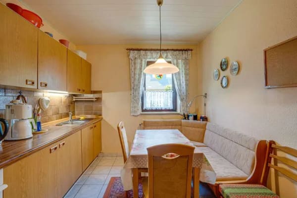 Immobilie in Kropp - REH in Kropp – 104m² voller Möglichkeiten mit Garten, Vollkeller, Garage & Platz für eigene Ideen! - Bild 3