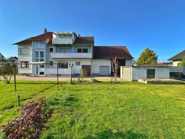 Immobilie in Durmersheim - Attraktives Dreifamilienhaus inklusive zusätzlichem Bauplatz! - Bild 2
