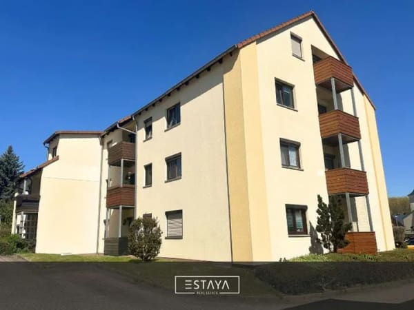 Immobilie in Oelsnitz/Erzgeb. - Attraktive Kapitalanlage mit ca. 9,88% Soll-Rendite – 2-Zimmer-Dachgeschosswohnung in Oelsnitz - Bild 0