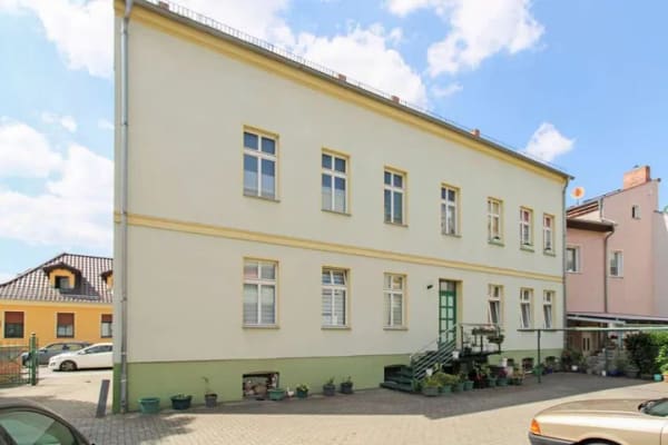 Immobilie in Wriezen - Voll vermietetes Mehrfamilienhaus in historisch geprägter Lage von Wriezen - Bild 2