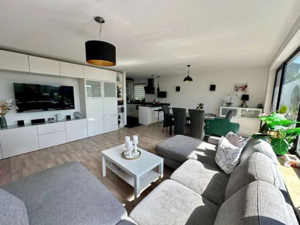 Immobilie in Klein-Winternheim - Provisionsfrei: freistehendes Split-Level-Haus - modernisiert & direkt nutzbar - Bild 4
