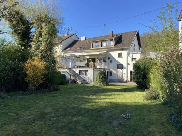 Immobilie in Wadgassen - Ein Traum wird wahr - Einfamilienhaus mit wunderbarem Garten - Bild 1