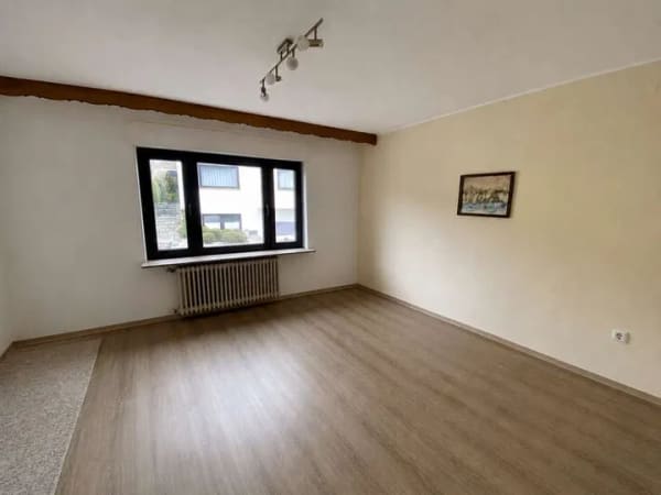 Immobilie in Wadgassen - Ein Traum wird wahr - Einfamilienhaus mit wunderbarem Garten - Bild 4