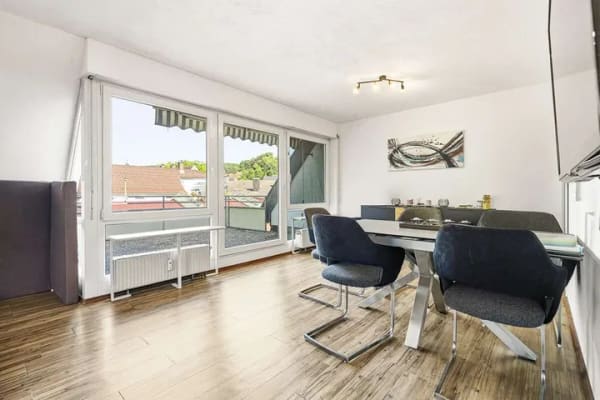 Immobilie in Weingarten - Kurzfristig verfügbar! Stadtnahe 2,5-Zimmer-Wohnung - Bild 4
