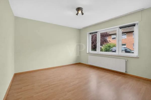 Immobilie in Coesfeld - Viel Platz für Ihre Ideen – Wohnhaus in Doppelhausbauweise mit Garten in Coesfeld - Bild 3
