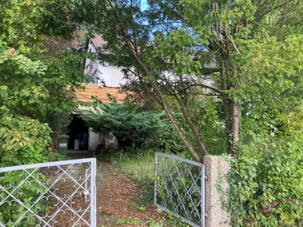 Immobilie in Burgthann - Naturnahes Grundstück mit eingewachsenem Einfamilienhaus - Bild 0