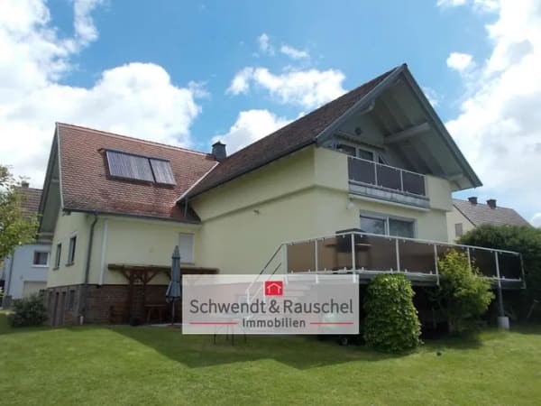 Immobilie in Wächtersbach - Zwei tolle Wohnungen im Grünen in Wächtersbach-Waldensberg - Bild 0