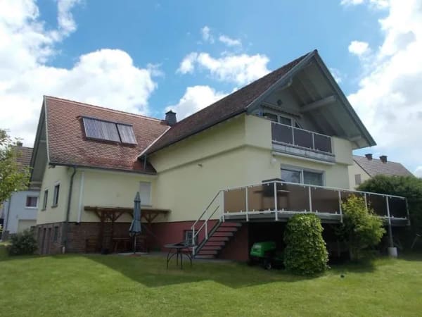 Immobilie in Wächtersbach - Zwei tolle Wohnungen im Grünen in Wächtersbach-Waldensberg - Bild 1