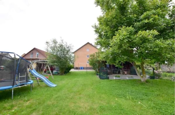 Immobilie in Calberlah - Gepfleges Mehrfamilienhaus mit 3 Wohnungen + 3 Garagen ... - Bild 2