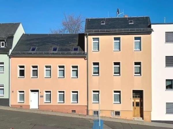 Immobilie in Reichenbach - Wohnen und Arbeiten unter einem Dach ! - Bild 0