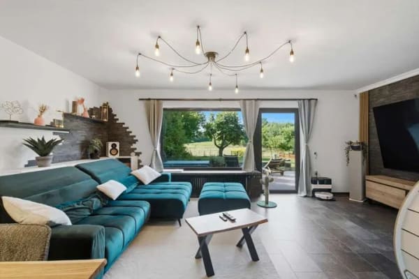 Immobilie in Hammoor - Exklusives Einfamilienhaus in ruhiger Feldrandlage mit vielseitigen Möglichkeiten - Bild 1