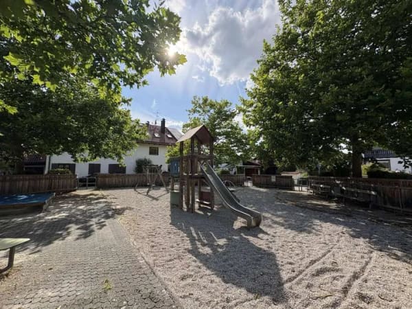 Immobilie in Kirchheim bei München - Familienglück beginnt vor der Haustür - Bild 0