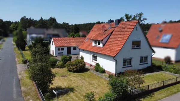 Immobilie in Winsen (Aller) - Charmantes Einfamilienhaus mit Einliegerwohnung und teilbarem Grundstück  - Bild 4