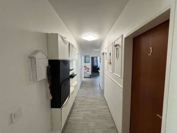 Immobilie in Affing - Die Gelegenheit! Sanierte 4-Zimmerwohnung mit Loggia in Mühlhausen-Anwalting - Bild 1