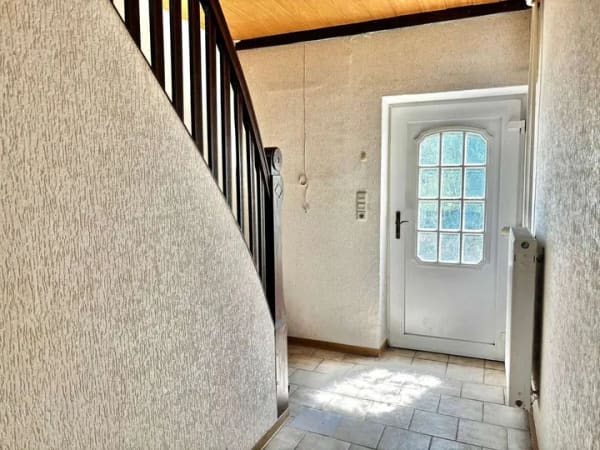 Immobilie in Wesselburen - Handwerker-Chance in Wesselburen: Solides Einfamilienhaus mit viel Potenzial - Bild 1