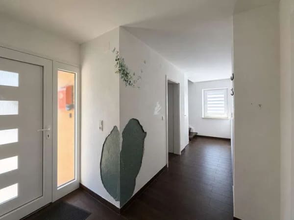 Immobilie in Schellweiler - Freistehendes Einfamilienhaus mit großem Garten in ruhiger Lage von Schellweiler - Bild 1