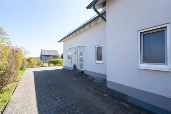 Immobilie in Nellingen - 2 Doppelhaushälften auf einem großzügigen Grundstück in Nellingen - Bild 4