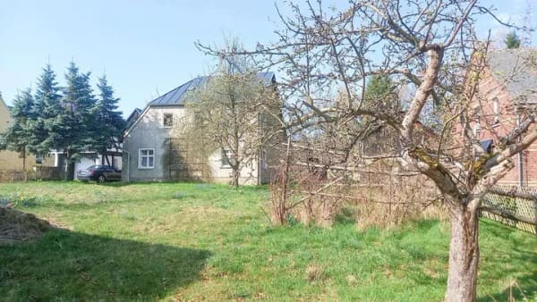 Immobilie in Falkenstein/Vogtland - Wohnen mit Charakter: Großzügiges Einfamilienhaus in Falkenstein - Bild 1