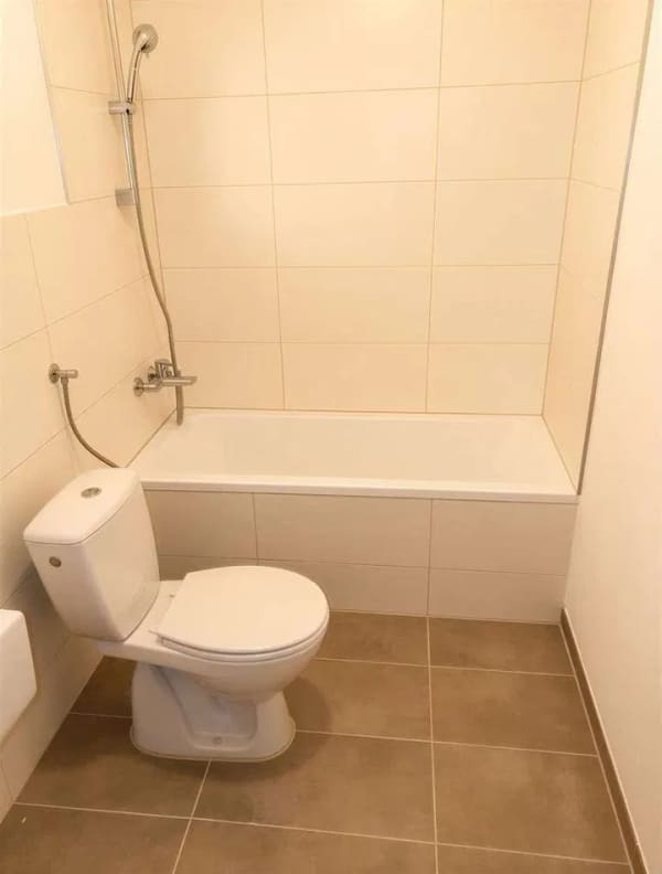 Immobilie in Mörfelden-Walldorf - 2 Zimmer Penthouse Wohnung in Mörfelden - Kapitalanlage oder Eigennutz - Bild 2