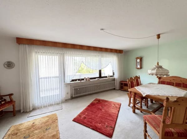 Immobilie in Untereisesheim - FAMILIENDOMIZIL Einfamilienhaus mit Einliegerwohnung - Bild 1