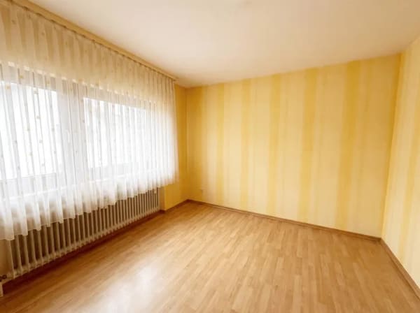Immobilie in Untereisesheim - FAMILIENDOMIZIL Einfamilienhaus mit Einliegerwohnung - Bild 3