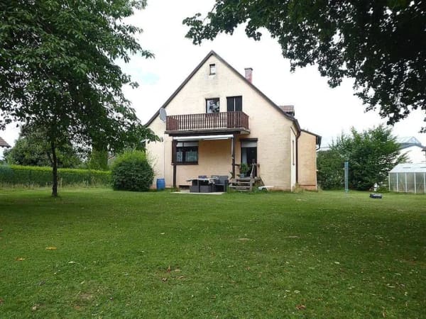 Immobilie in Konradsreuth - Geräumiges Ein- bis Zweifamilienhaus mit Garten in Konradsreuth - Bild 0