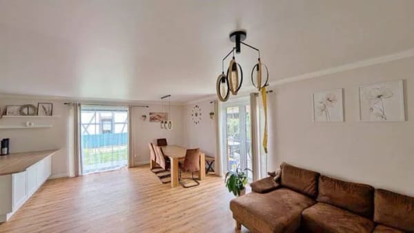 Immobilie in Hildburghausen - Großes Einfamilienhaus in Hildburghausen - Bild 3