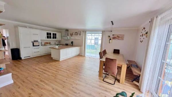 Immobilie in Hildburghausen - Großes Einfamilienhaus in Hildburghausen - Bild 4