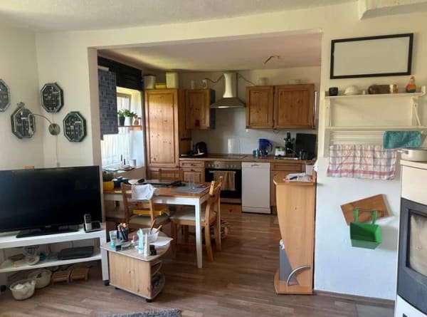 Immobilie in Rauhenebrach - Rauhenebrach OT - Pferdefreunde und Naturliebhaber – beeindruckendes Anwesen mit Wohnhaus, Hof, Nebengebäuden und 17.190 m² Grundfläche!  - Bild 2