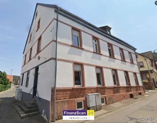 Immobilie in Enkenbach-Alsenborn - +++Großzügiges Mehrfamilienhaus, beste Lage, in Alsenborn+++ - Bild 0
