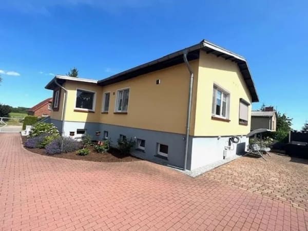 Immobilie in Gülzow-Prüzen - Das neue stilvolle Zuhause , Einfamilienhaus nahe Güstrow,   - Bild 0