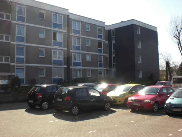 Immobilie in Dinslaken - Gepflegte 4,5-Zimmer-Wohnung mit Südbalkon, modernisiertem Bad und Gartenblick in Dinslaken-Hiesfeld - Bild 4