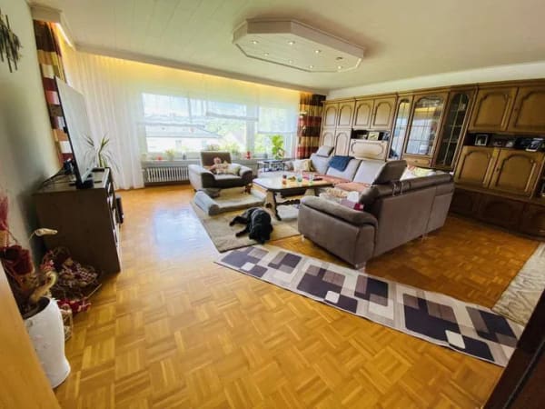Immobilie in Aßlar - Großzügiges Wohnhaus mit Mietwohnung und vorbereitetem Dachausbau bis zu 355m² - Bild 3
