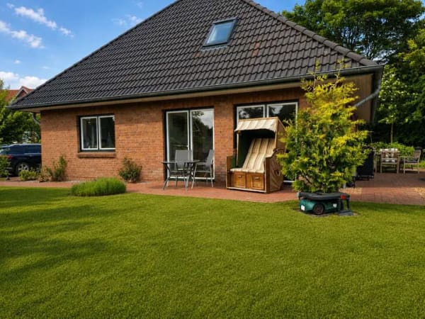 Immobilie in Schwabstedt - Exklusives Traumhaus mit Ferienwohnung, Wellnessbereich und großem Garten in Schwabstedt  - Bild 2