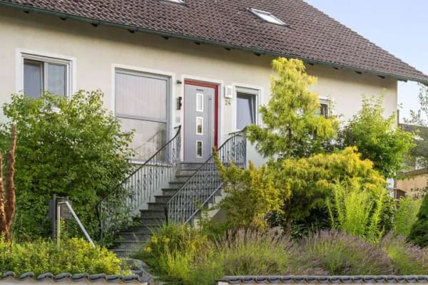 Immobilie in Burglengenfeld - Zweifamilienhaus | ca. 276 m² Wohnfläche | 1.215 m² Grundstück - Bild 1