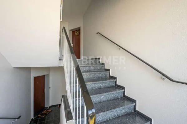 Immobilie in Lüneburg - Kapitalanlage in ruhiger Wohnlage in Lüneburg am Ebensberg: 3-Zimmer-Wohnung mit Balkon & Stellplatz - Bild 2