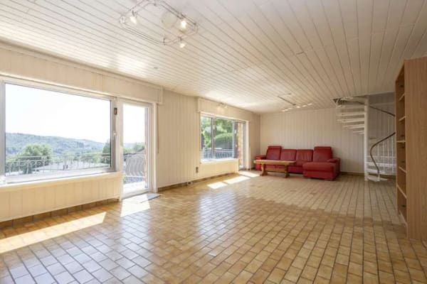 Immobilie in Overath - Overath - Immekeppel:
Großzügiges Einfamilienhaus mit drei Garagen - Bild 4