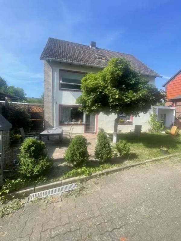 Immobilie in Wolfenbüttel - Familienfreundliches Einfamilienhaus mit Potenzial - Bild 3