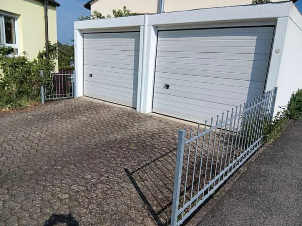 Immobilie in Memmelsdorf - Einfamilienhaus mit Einliegerwohnung, Photovoltaikanlage und großen Garten - provisionsfrei - Bild 1