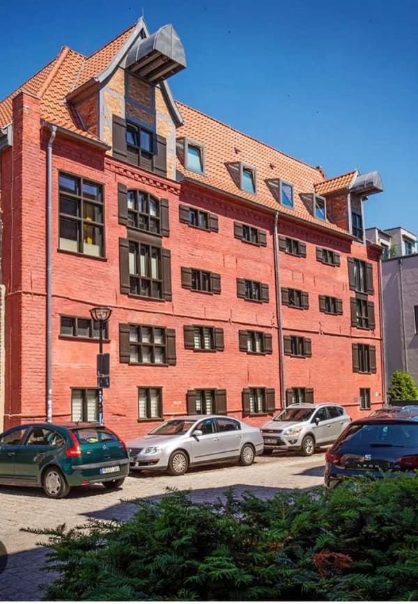 Immobilie in Rostock - Faktor 19,6 | Miete: 10,33 €/m² | 7 sanierte Einheiten in Universitätsnähe - Bild 0