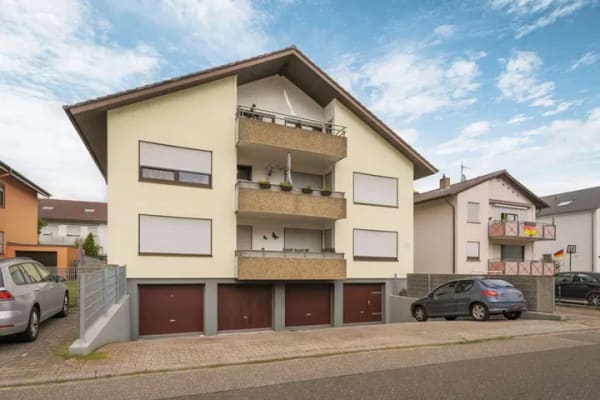 Immobilie in Königsbach-Stein - Wohlfühlen mit Perspektive – gepflegte 2-Zi-Eigentumswohnung mit Stellplatz im OT Königsbach! - Bild 1