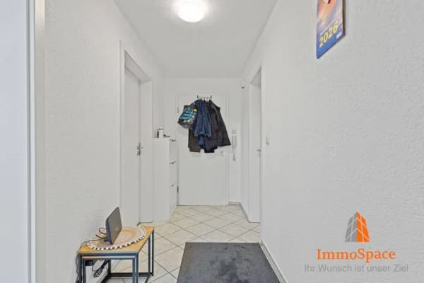 Immobilie in Königsbrunn - *** Fast 5 % Rendite! 2 ZKB mit Garage zum kleinen Preis! *** - Bild 4