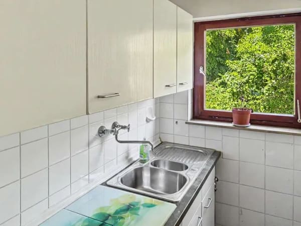 Immobilie in Bad Liebenzell - Ihre neue 2-Zimmer-Wohnung zwischen Natur, Erholung und urbaner Nähe in Bad Liebenzell - Bild 3