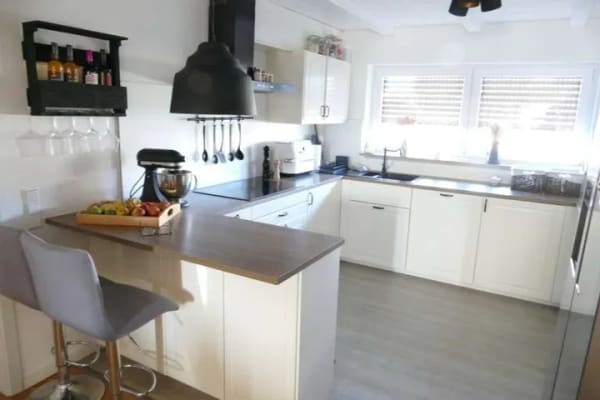 Immobilie in Bietigheim - Außergewöhnlich: 143m² große EG-Wohnung mit komplett eigenem Grundstück - Bild 1