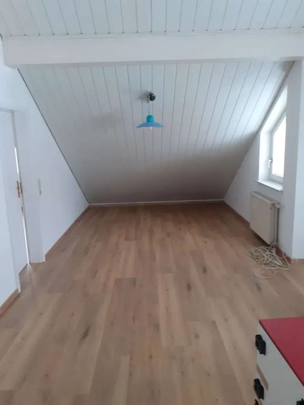 Immobilie in Hechingen - Hechingen-Weilheim: Vermietete 3-Zimmer-Dachgeschosswohnung - Bild 1