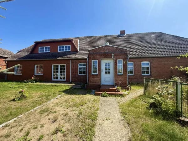 Immobilie in Zierow - Seltene Gelegenheit: Zwei Doppelhaushälften auf insgesamt großzügigem Grundstück nahe der Ostsee..!! - Bild 1