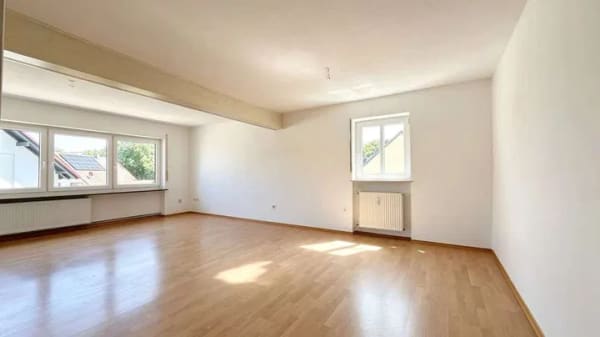 Immobilie in Gemmingen - Helle 2,5-Zimmer-Wohnung mit Balkon – technisch modernisiert & nach Ihren Wünschen gestaltbar - Bild 0