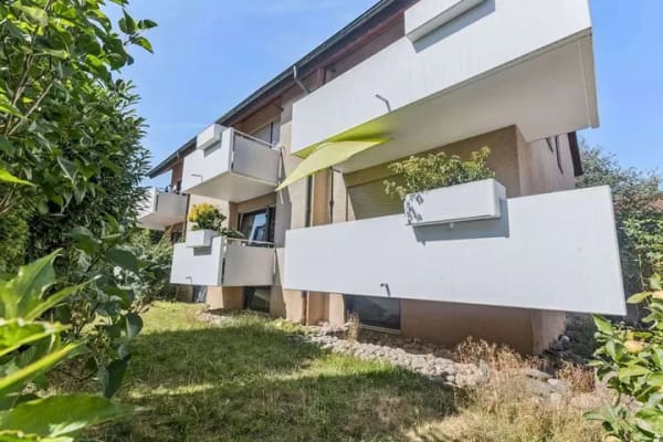 Immobilie in Wolfschlugen - -- Wolfschlugen -- 3-Zi. Wohnung mit Süd/West Balkon - Bild 0