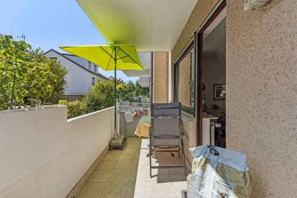 Immobilie in Wolfschlugen - -- Wolfschlugen -- 3-Zi. Wohnung mit Süd/West Balkon - Bild 2